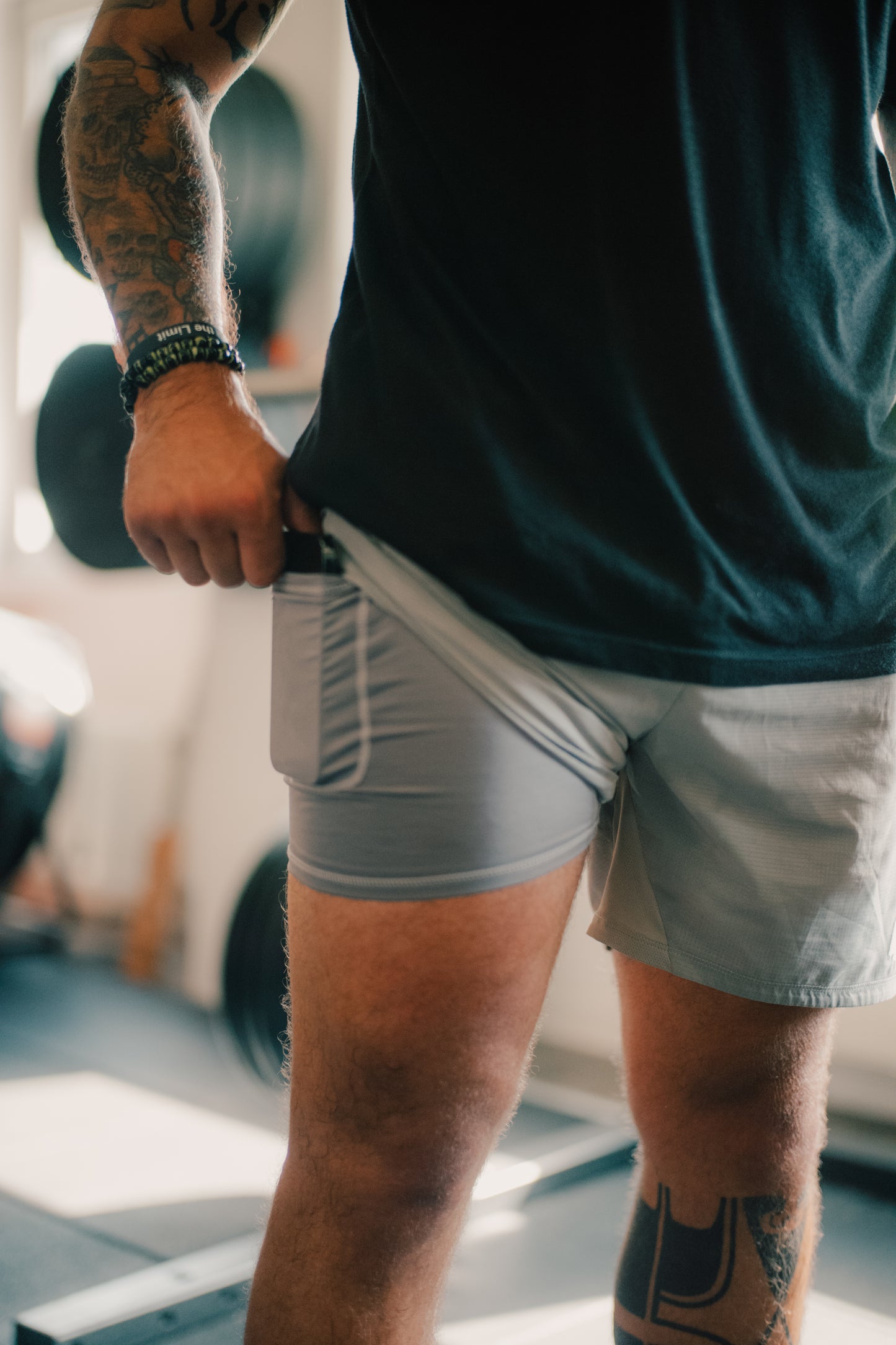 Hybrid Performance Short