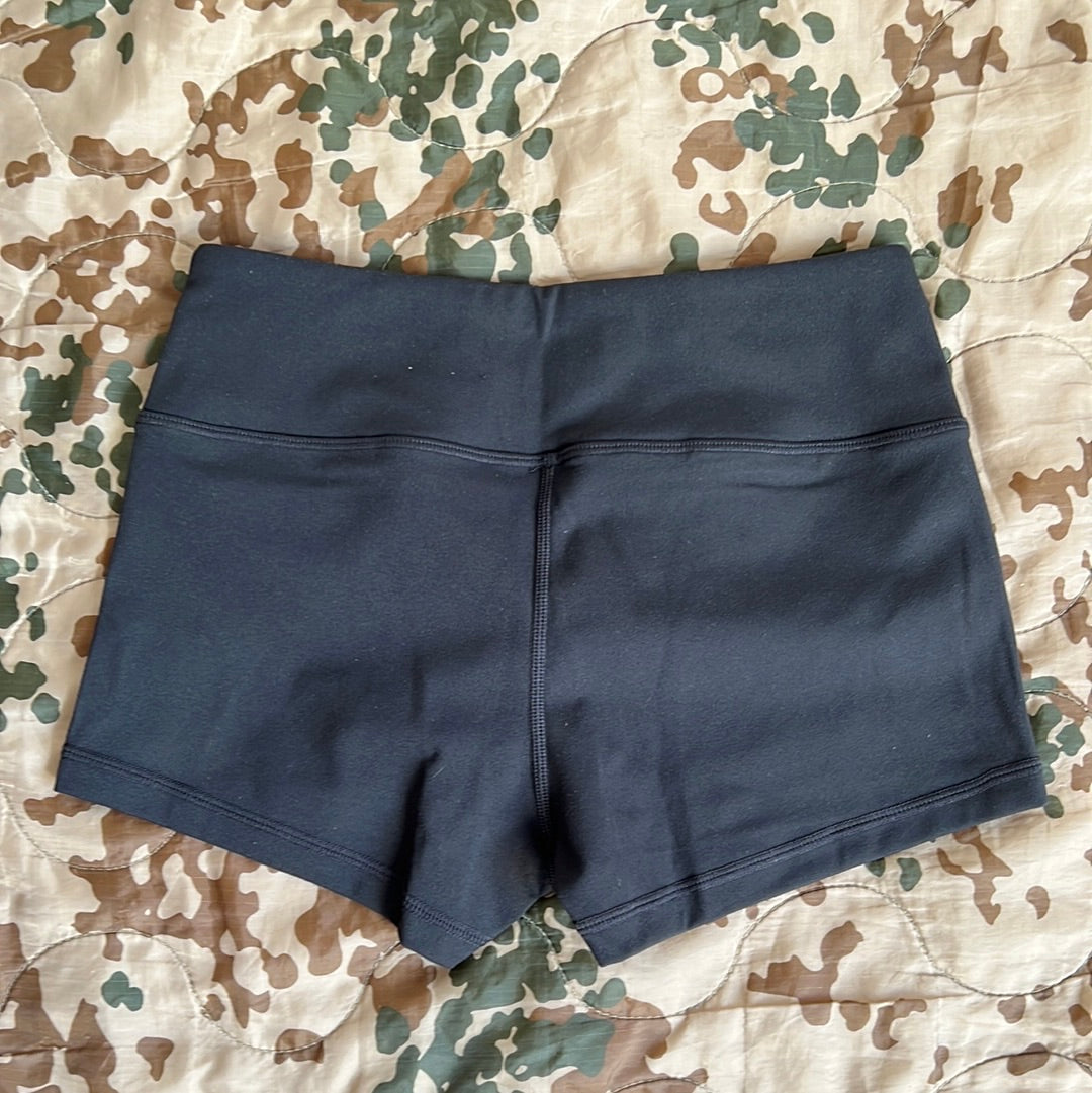 Booty Short